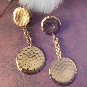 🌟 3/$15 1980’s vintage gold tone dangle earrings